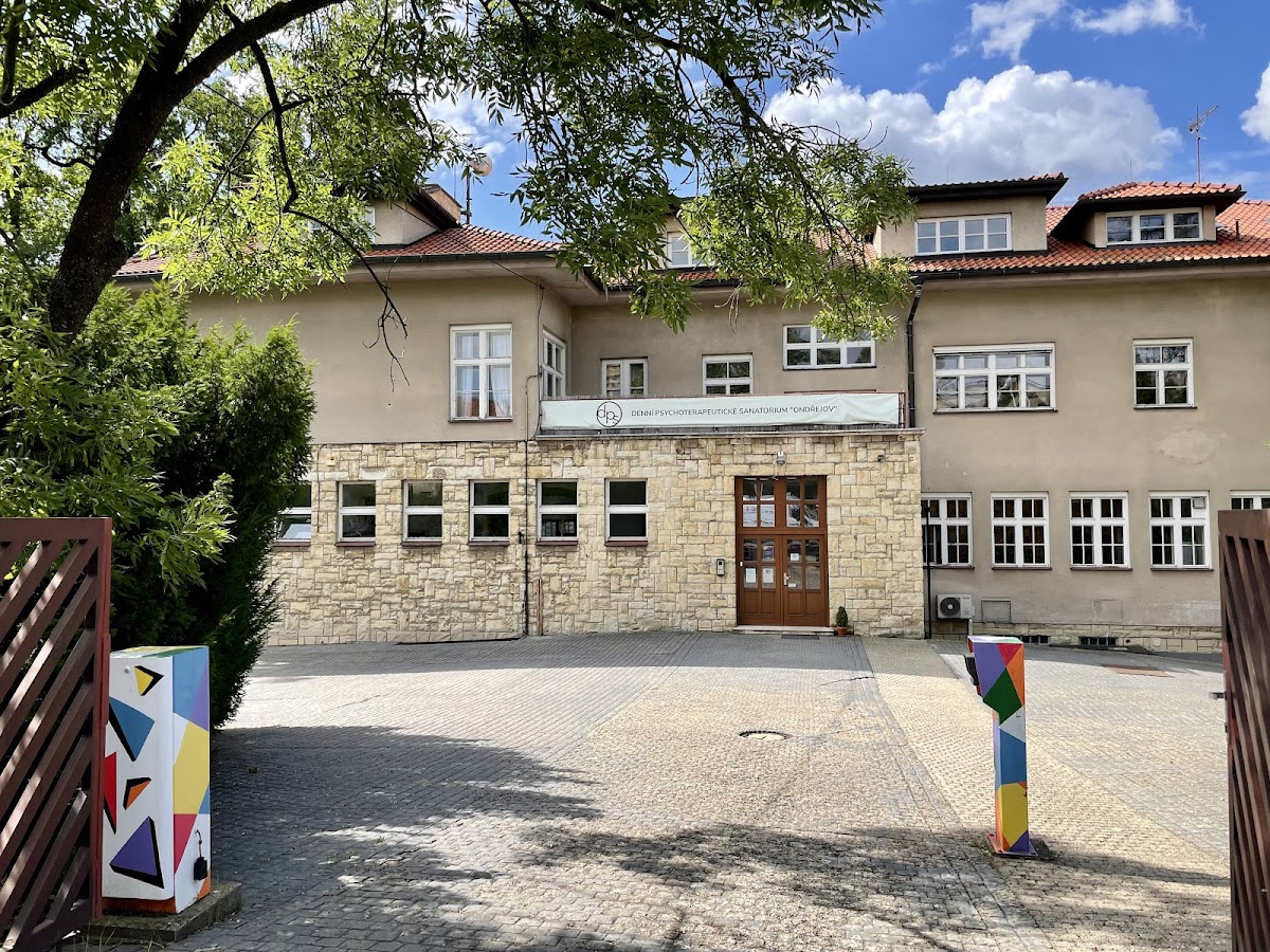 Denní psychoterapeutické sanatorium Ondřejov - foto 1