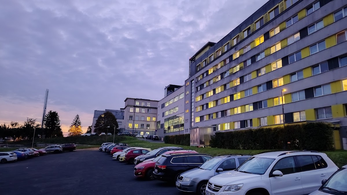 Karlovy Vary, Infekční oddělení při Nemocnici v Karlových Varech - foto 10