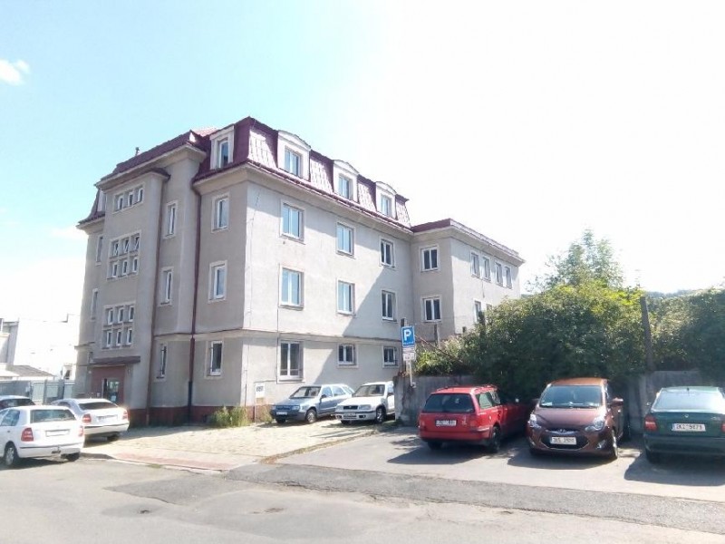 Karlovy Vary, Středisko výchovné péče - foto 1