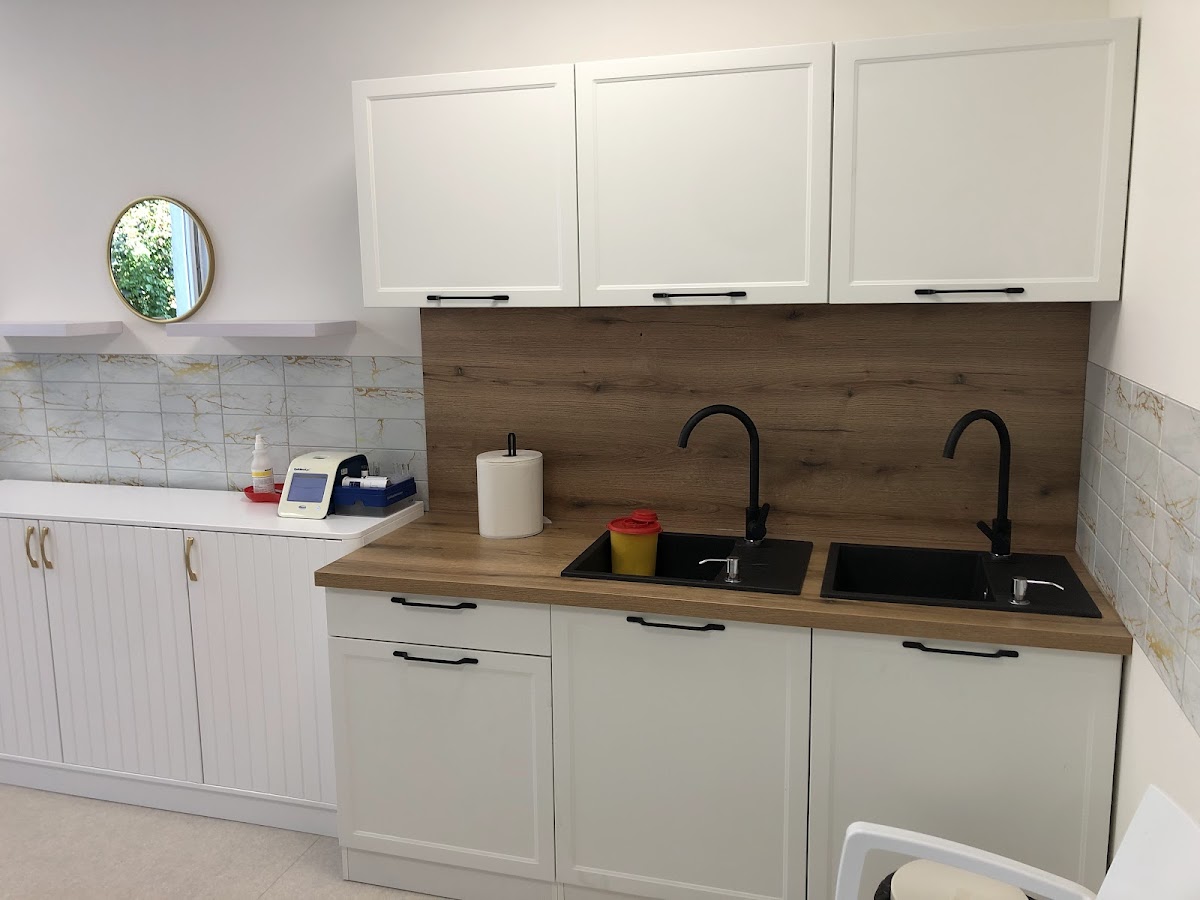 Kralupy nad Vltavou, Ordinace praktického lékaře - foto 7