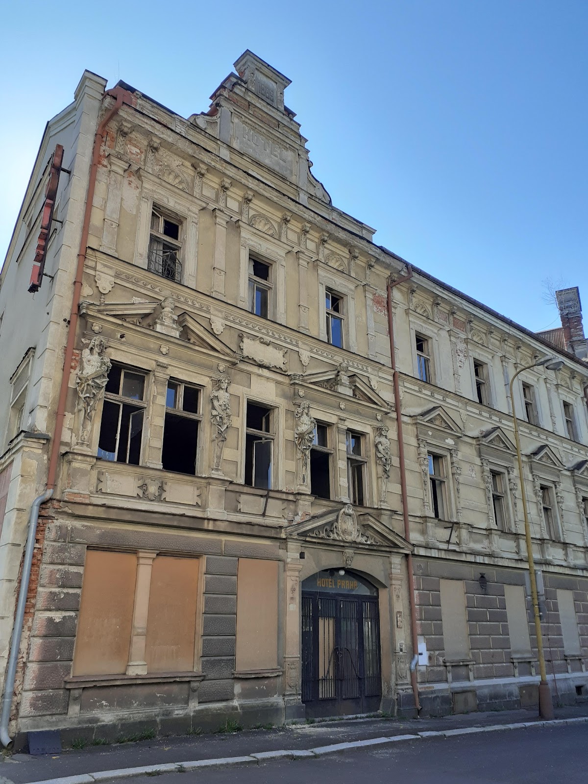 Kraslice, Místní protidrogový koordinátor - foto 7