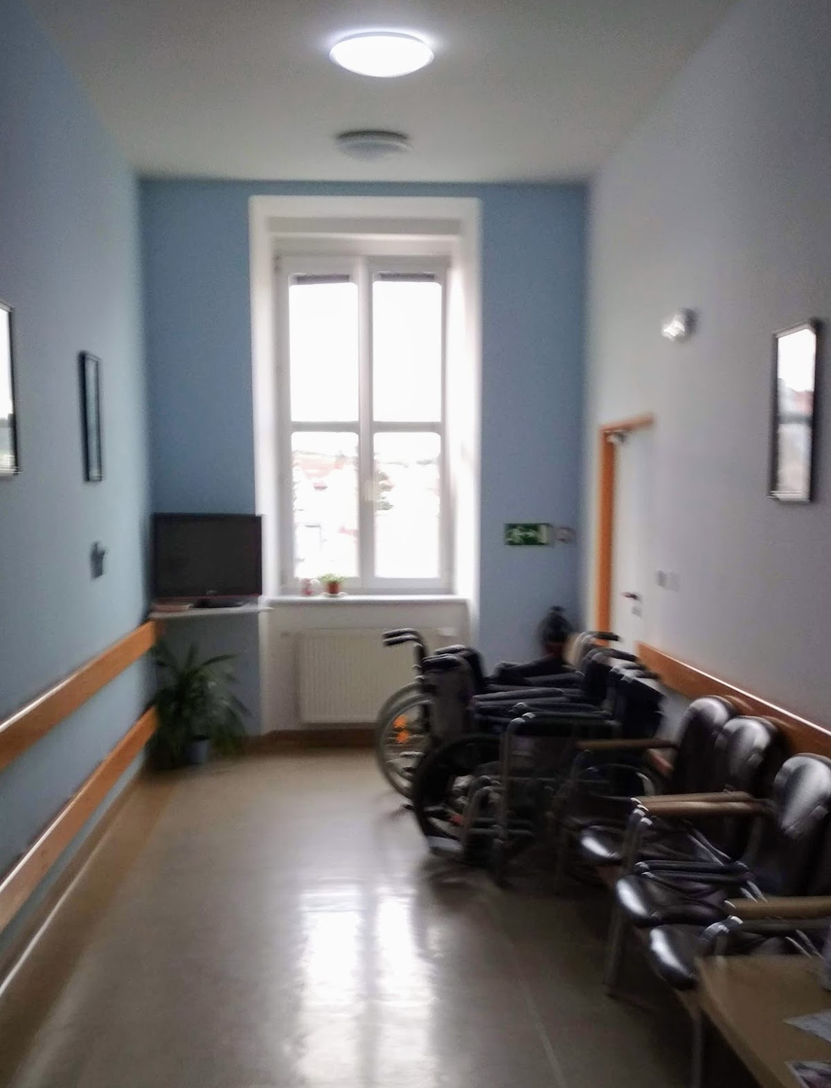 Kroměříž, Infekční ambulance při Nemocnici Milosrdných sester v Kroměříži - foto 5