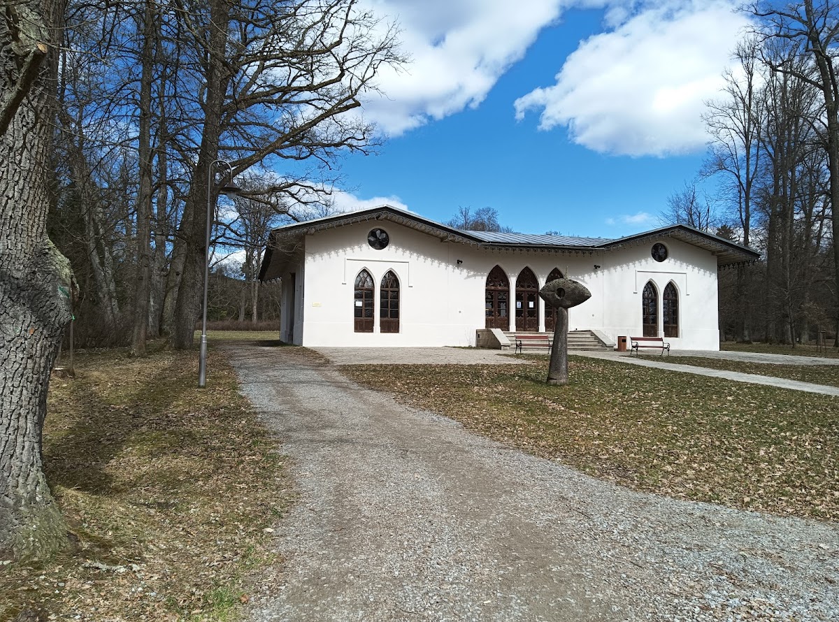 Psychiatrická léčebna Červený Dvůr - foto 2