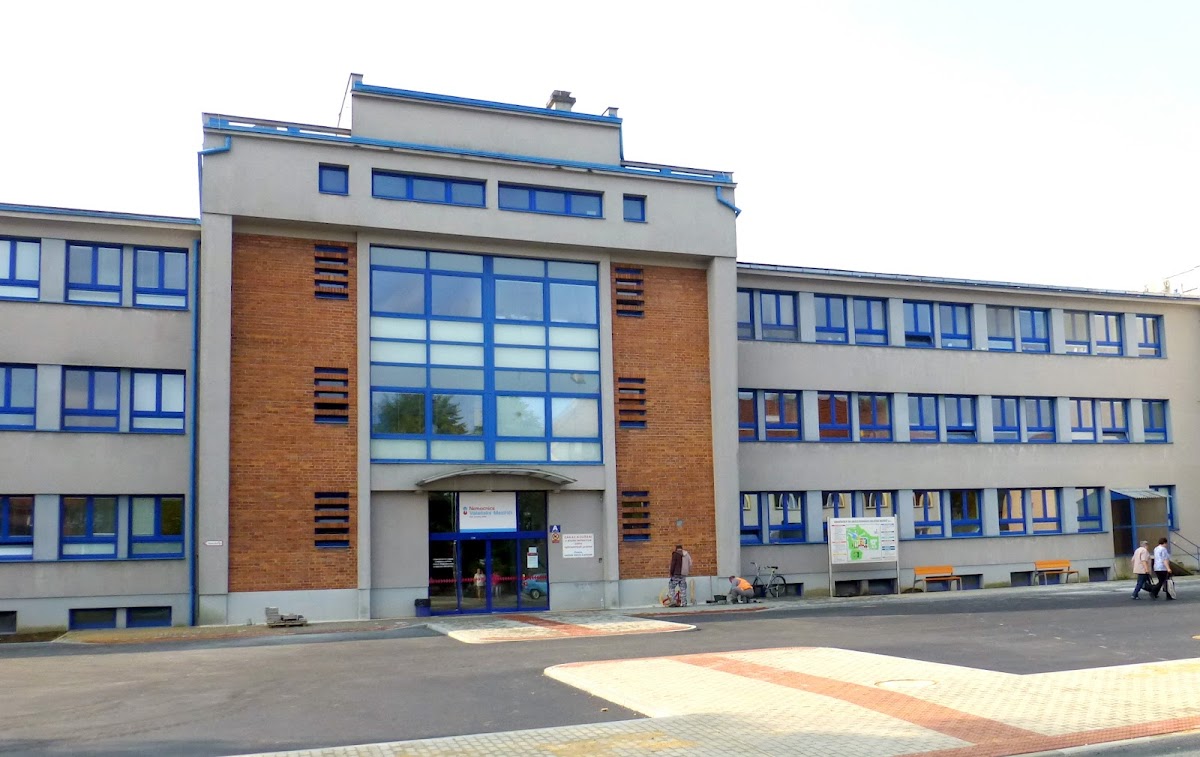 Valašské Meziříčí, Ambulance pro odvykání kouření při Interním oddělení - foto 1