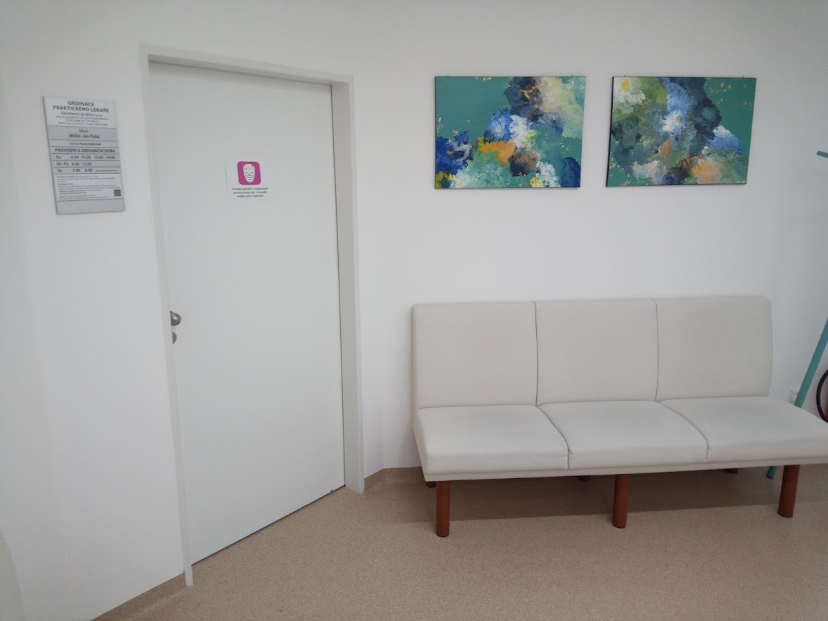 Velké Bílovice, Ambulance praktického lékaře pro dospělé - foto 5