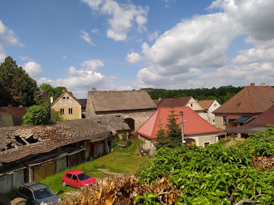 Zvoleněves, Praktická lékařka pro dospělé - foto 5